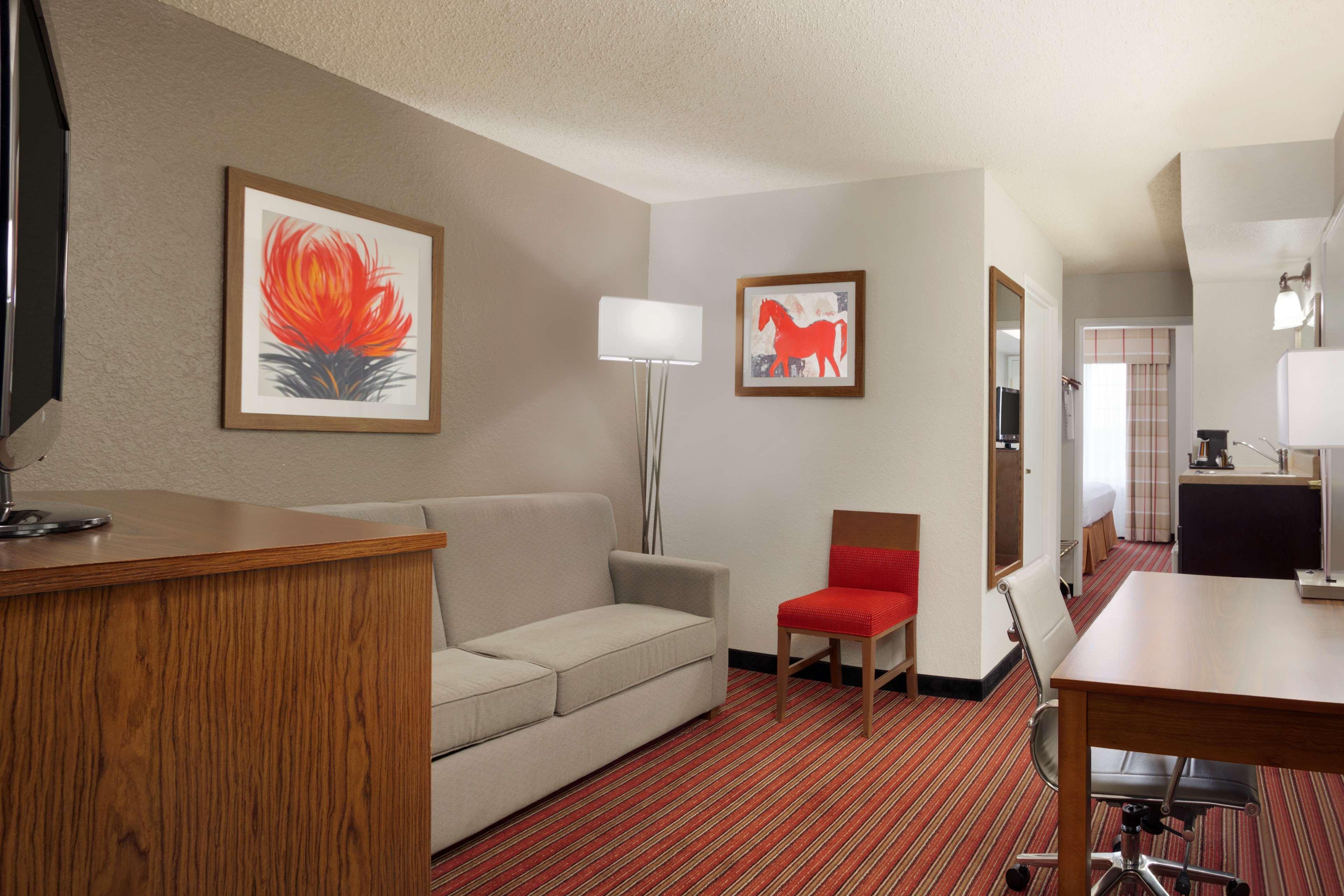 Country Inn & Suites By Radisson, Dfw Airport South, Tx Irving Exterior photo